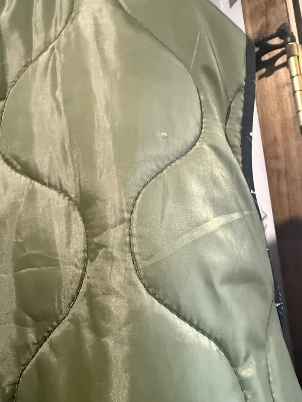 Grunt Style Olive Green Quilted Hooded Vest - Picture 5 of 6